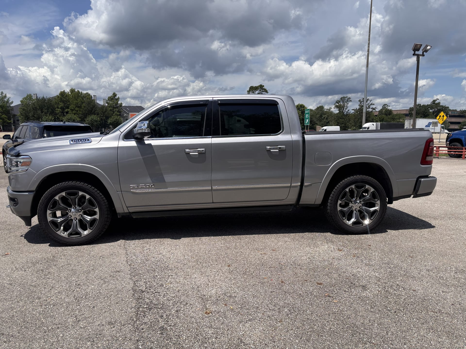 ram ram 1500 pickup 2019 1C6SRFHT9KN524034 image ram ram 1500 pickup 2019 1C6SRFHT9KN524034 image